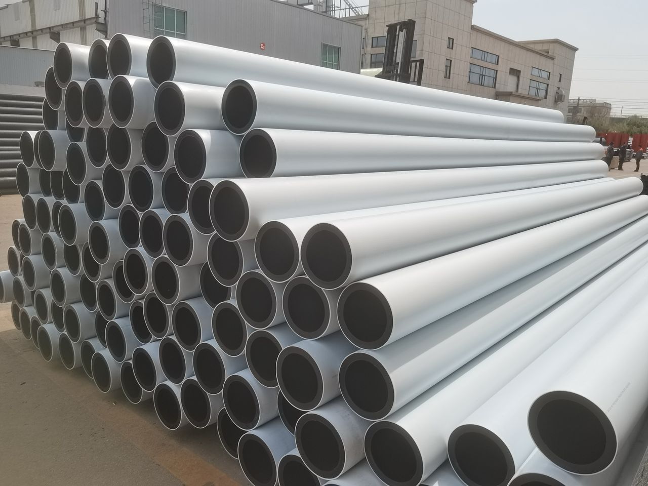 Qpex TuffCore Pipe with Coex White Outer Qpex TuffCore Pipe with Coex White Outer